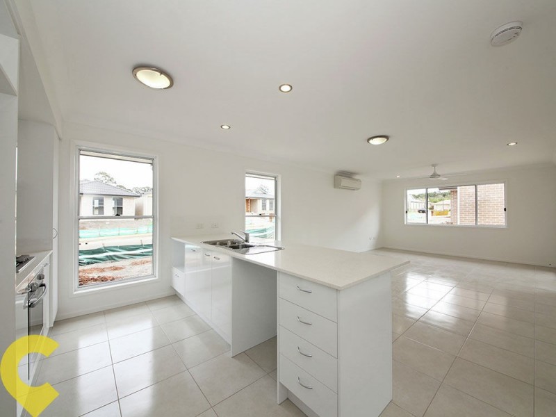 21 Olsen CIRCUIT, Kallangur QLD 4503