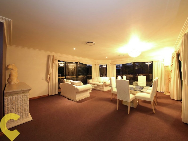 12 Eclipse Street, Bridgeman Downs QLD 4035