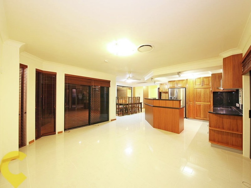 12 Eclipse Street, Bridgeman Downs QLD 4035