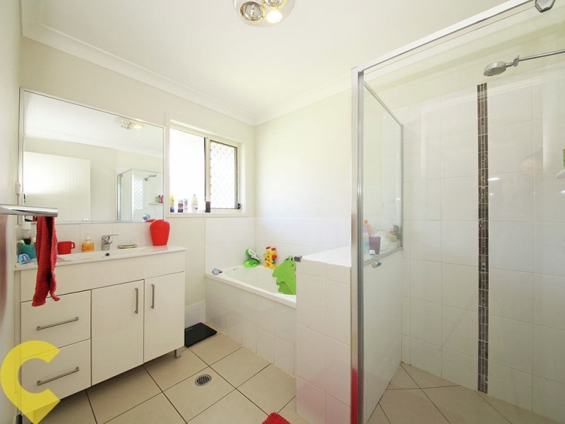 34 Bluejay Circuit, Morayfield QLD 4506