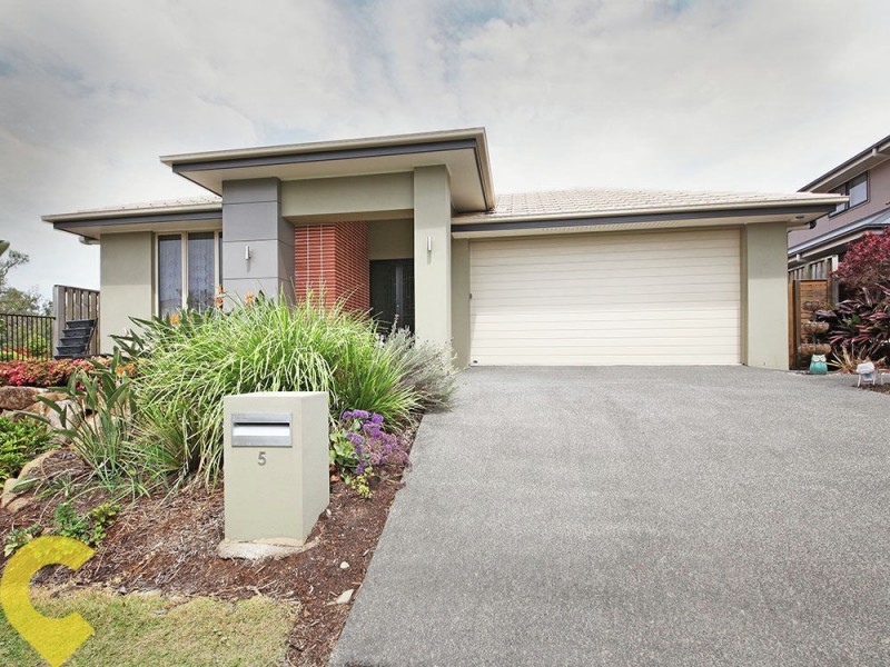 5 Hollow Crescent, Narangba QLD 4504