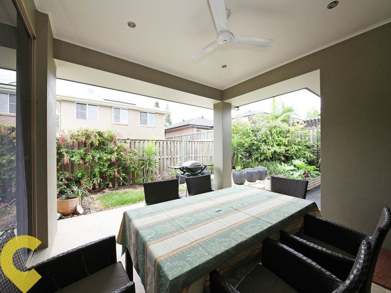 5 Hollow Crescent, Narangba QLD 4504