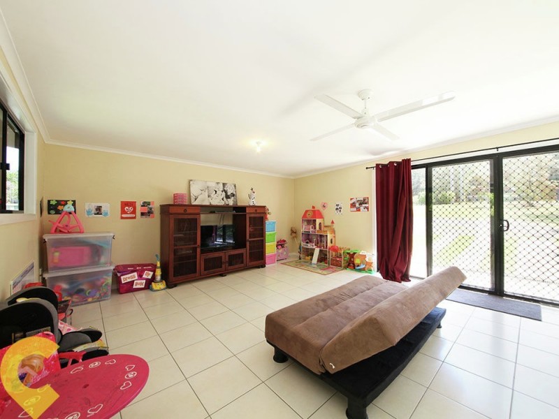 18 Warren Crescent, Deception Bay QLD 4508