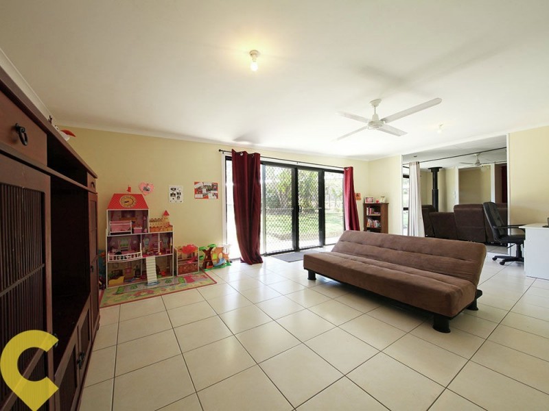 18 Warren Crescent, Deception Bay QLD 4508