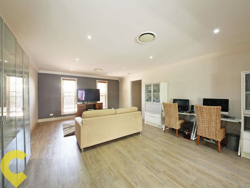 25 Glasstail Crescent, Narangba QLD 4504