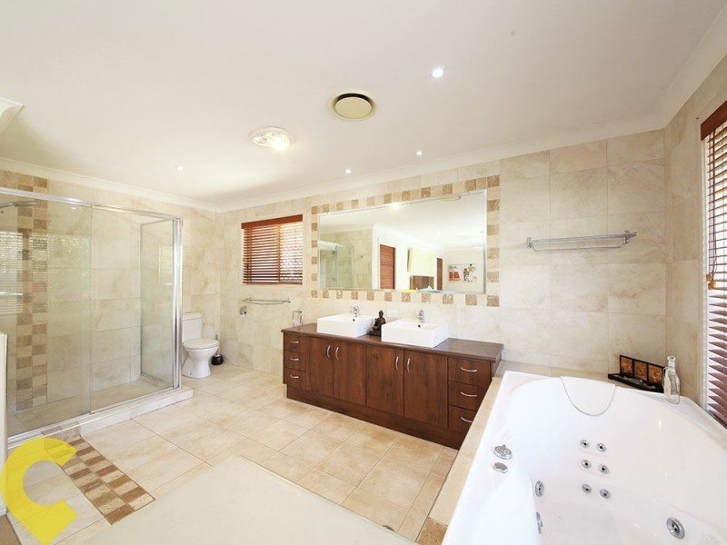 25 Glasstail Crescent, Narangba QLD 4504
