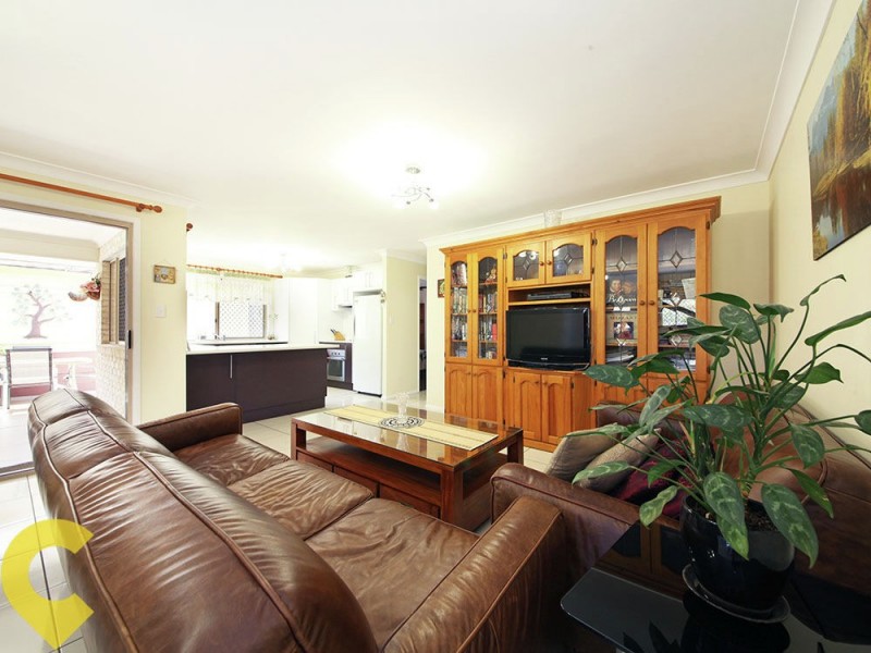 1/4 Olivine Court, Rothwell QLD 4022