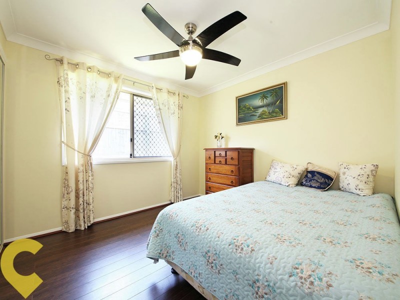 1/4 Olivine Court, Rothwell QLD 4022