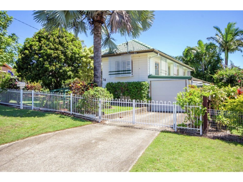 16 Craig Street, Brighton QLD 4017