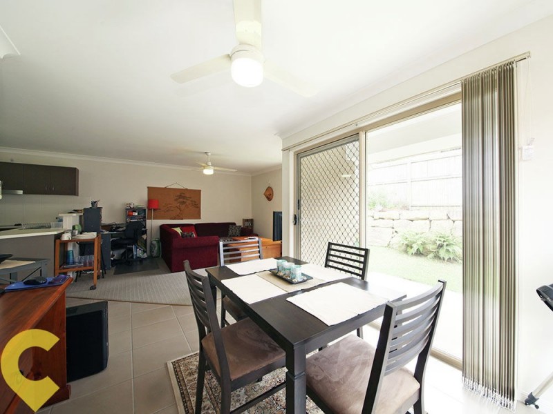 2/4 Eugenia Avenue, Rothwell QLD 4022