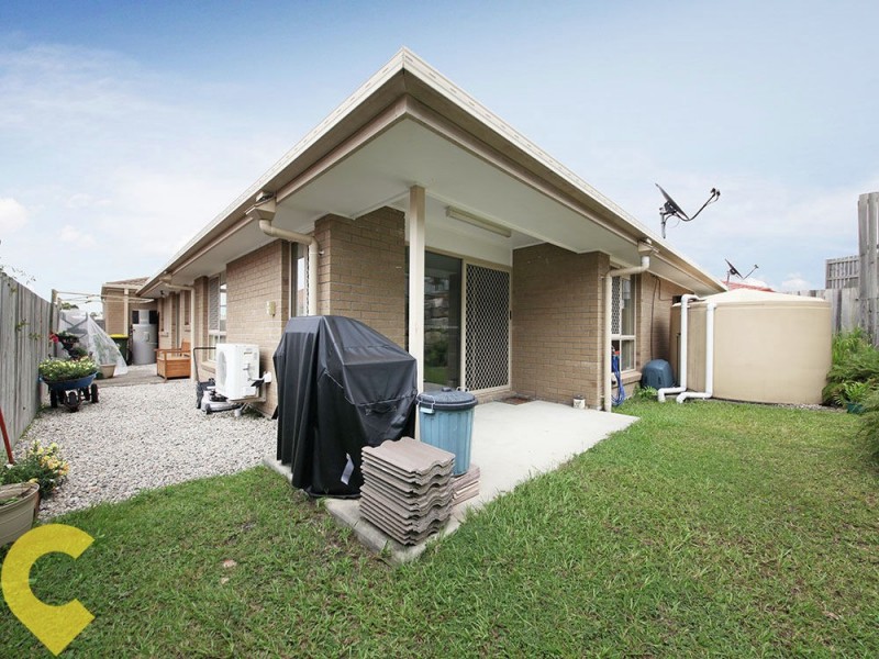 2/4 Eugenia Avenue, Rothwell QLD 4022