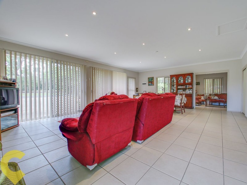 567 Old Gympie Road, Narangba QLD 4504