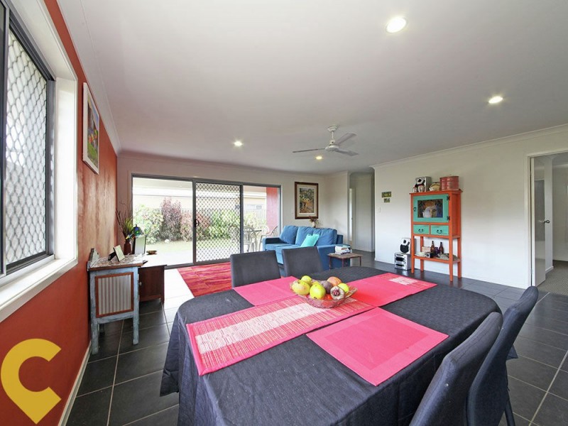 15 Central Green Drive, Narangba QLD 4504
