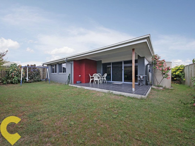 15 Central Green Drive, Narangba QLD 4504