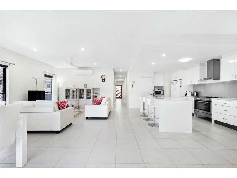 44 Waterbird Crescent, Caboolture QLD 4510