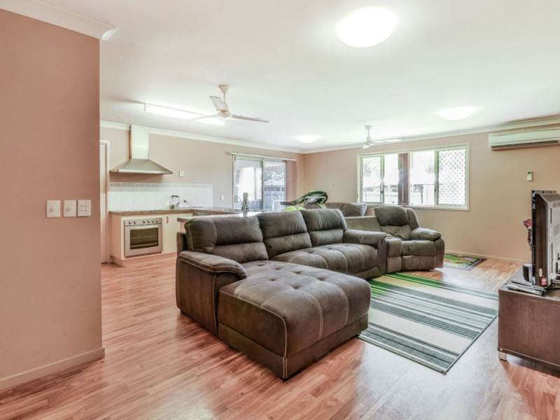 24 Juniper Court, Narangba QLD 4504