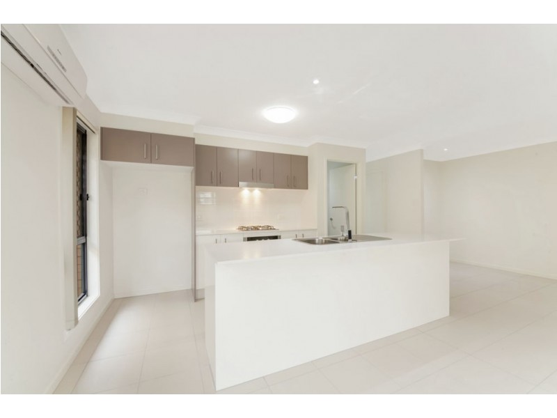 26 Scenery Cres, Narangba QLD 4504