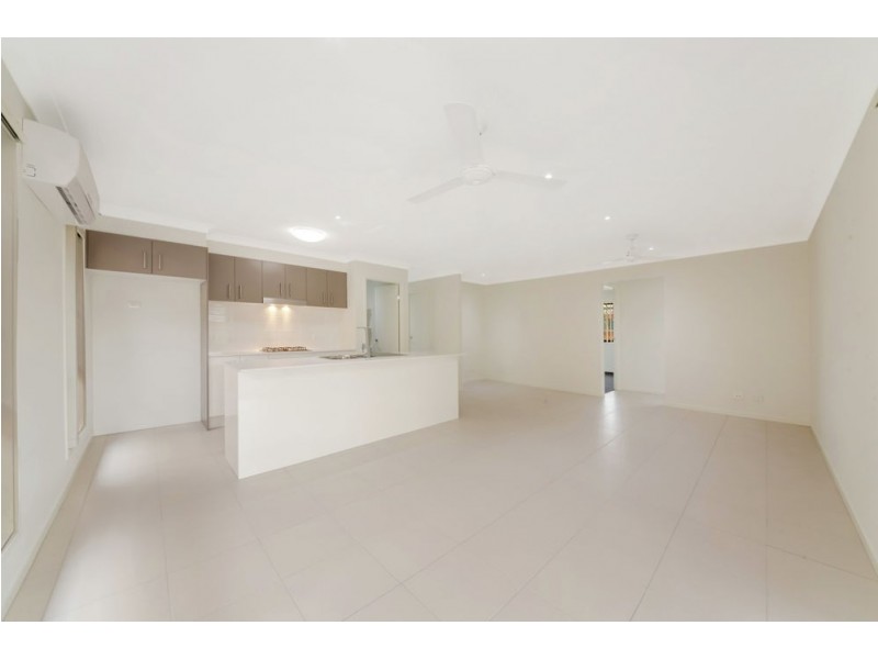 26 Scenery Cres, Narangba QLD 4504