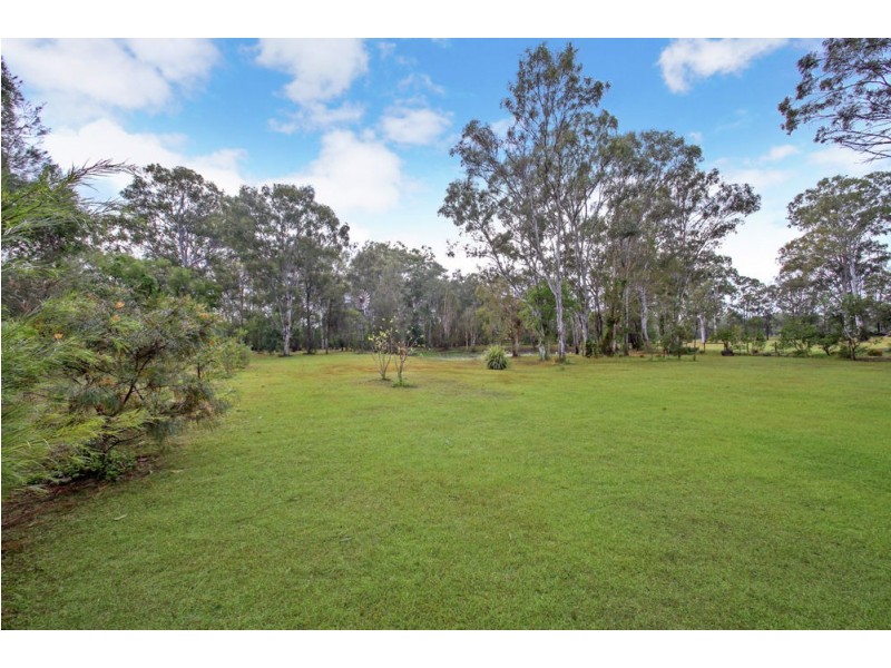34 Taylor Road, Burpengary QLD 4505