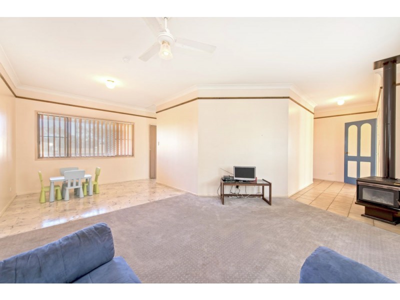 23 Julie Street, Taabinga QLD 4610