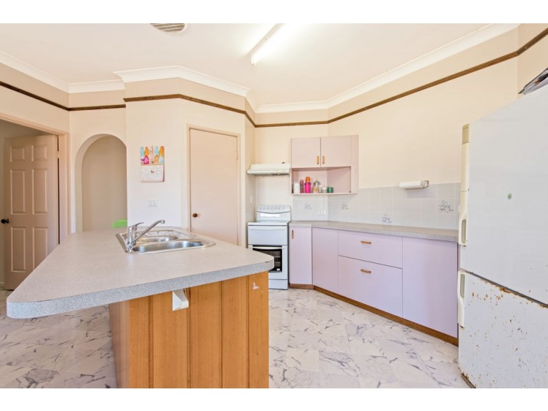 23 Julie Street, Taabinga QLD 4610