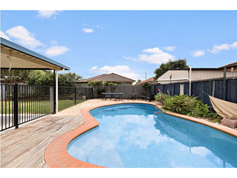 42 Olympic Court, Upper Caboolture QLD 4510