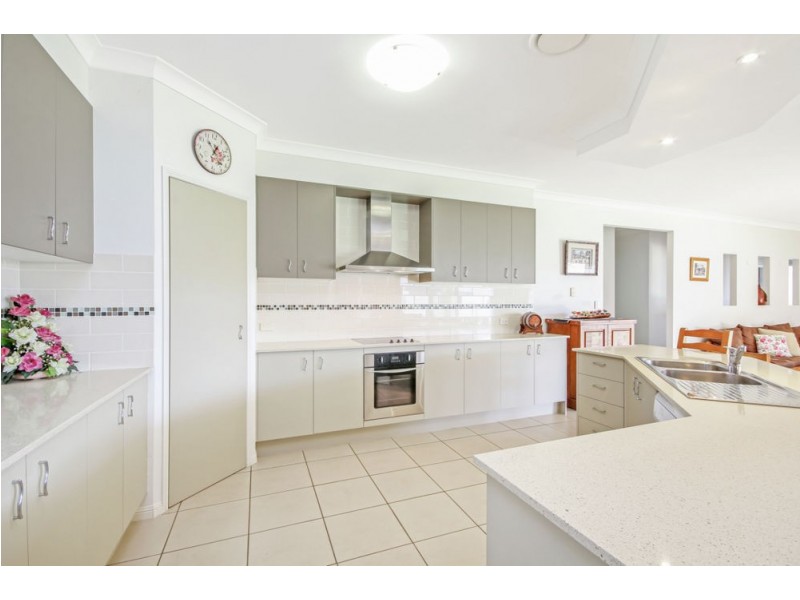 17 Central Lakes Drive, Caboolture QLD 4510