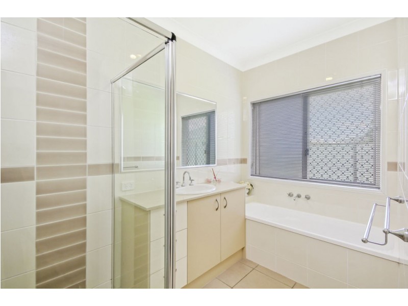 17 Central Lakes Drive, Caboolture QLD 4510