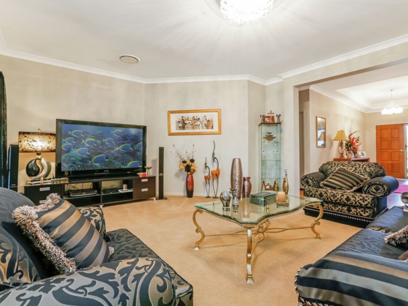 8 Citrus Court, Narangba QLD 4504