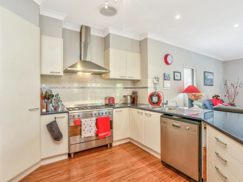8 Citrus Court, Narangba QLD 4504