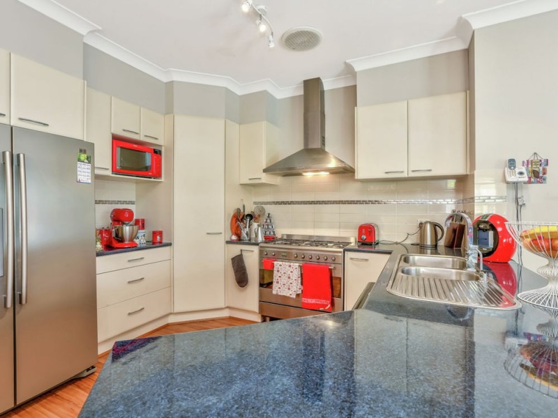 8 Citrus Court, Narangba QLD 4504
