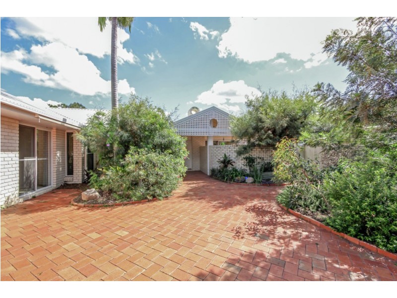 42 Fortune Esplanade, Caboolture South QLD 4510