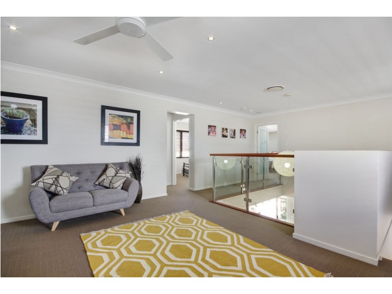 48 Williams Crescent, North Lakes QLD 4509
