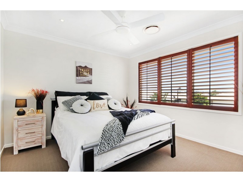 48 Williams Crescent, North Lakes QLD 4509