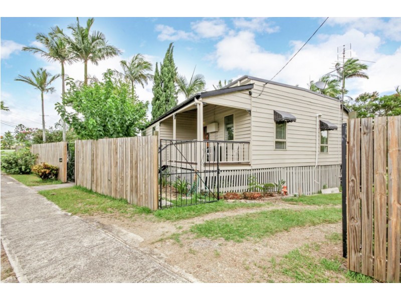 44 Archer Street, Woodford QLD 4514