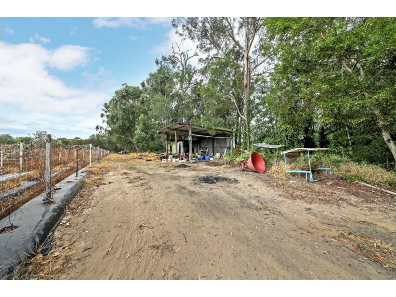 227 Smiths Road, Caboolture QLD 4510