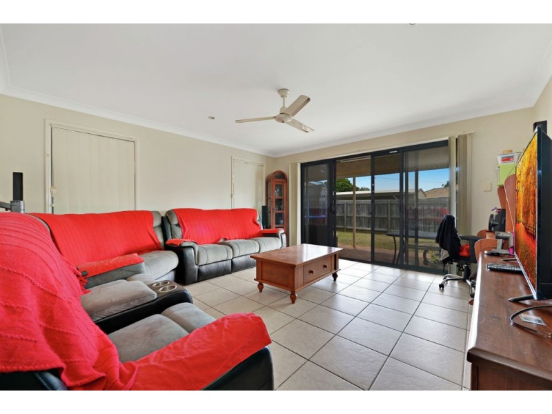 9 Brushbox Place, Upper Caboolture QLD 4510