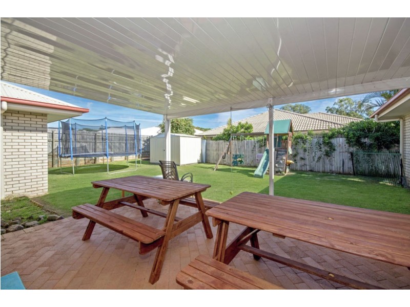 6 Silverbirch Court, Upper Caboolture QLD 4510