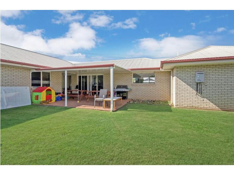 6 Silverbirch Court, Upper Caboolture QLD 4510