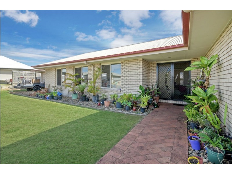 6 Silverbirch Court, Upper Caboolture QLD 4510