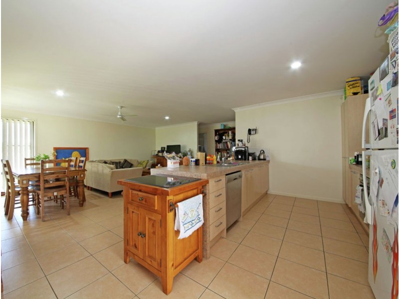 61 Woodrose Road, Morayfield QLD 4506