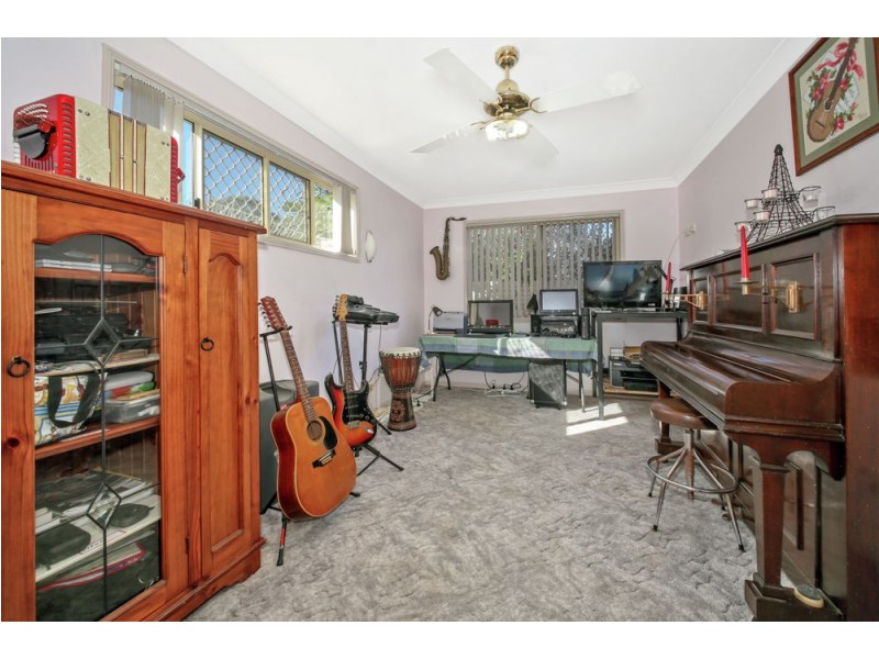 19 Grosvenor Terrace, Deception Bay QLD 4508