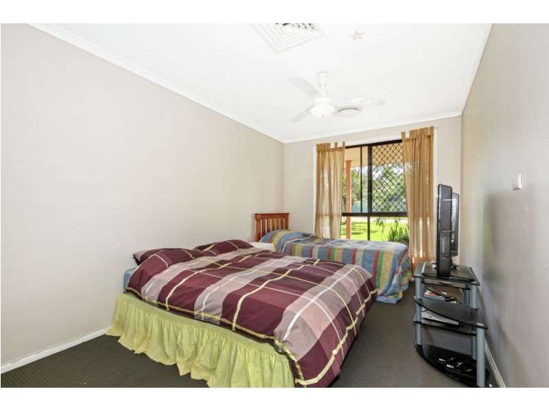 3 Bernborough Way, Ningi QLD 4511