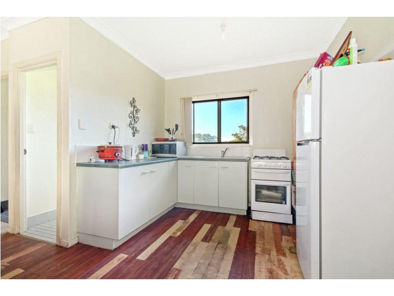 3 Bernborough Way, Ningi QLD 4511