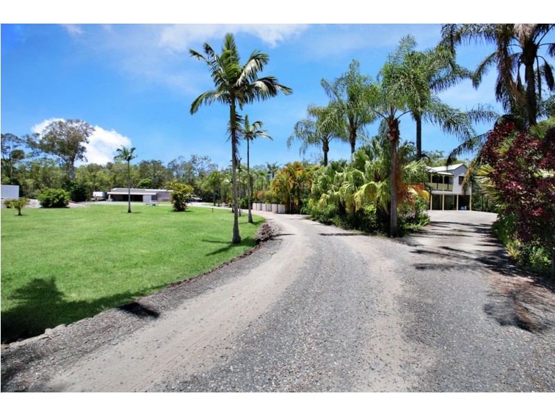 271 Beachmere Road, Beachmere QLD 4510