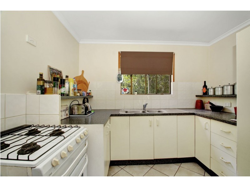 271 Beachmere Road, Beachmere QLD 4510