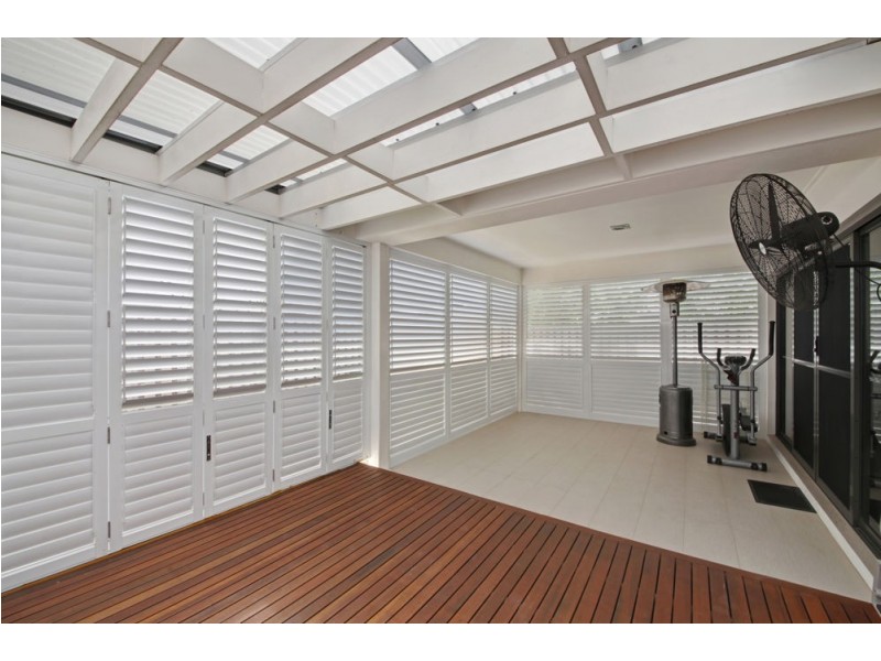 4 Hollow Crescent, Narangba QLD 4504