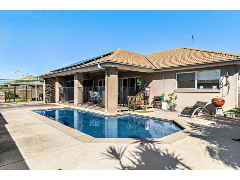 15 Geneva Crescent, Narangba QLD 4504