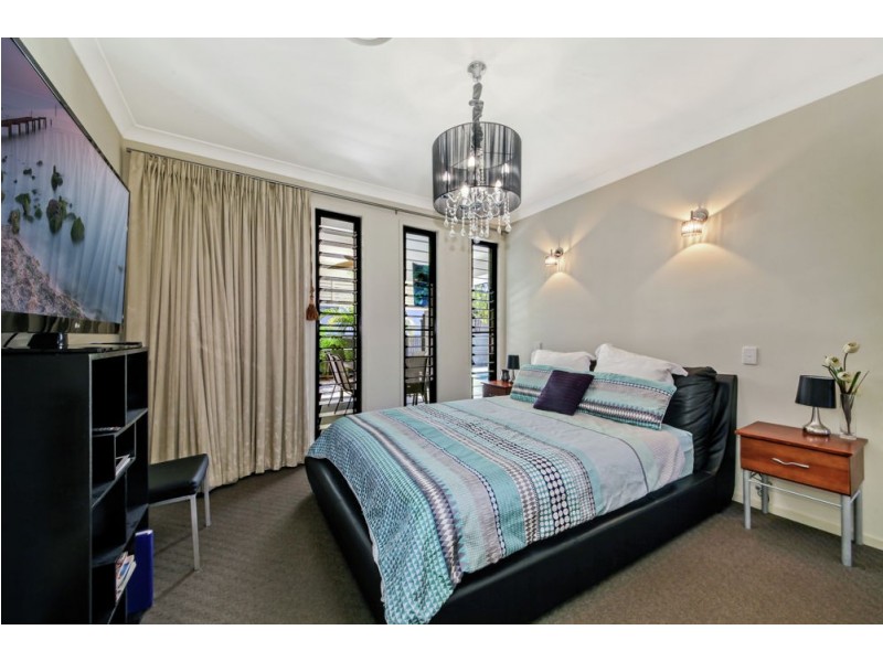 16 Sears Parade, North Lakes QLD 4509