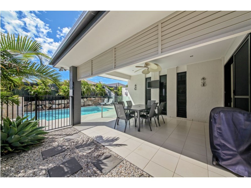 16 Sears Parade, North Lakes QLD 4509